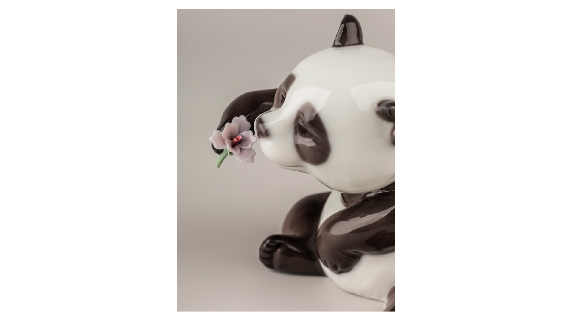 10669039 LLADRO Фигурка Lladro "Счастливая панда" 9x8см Фарфор Lladró  - Вид №3