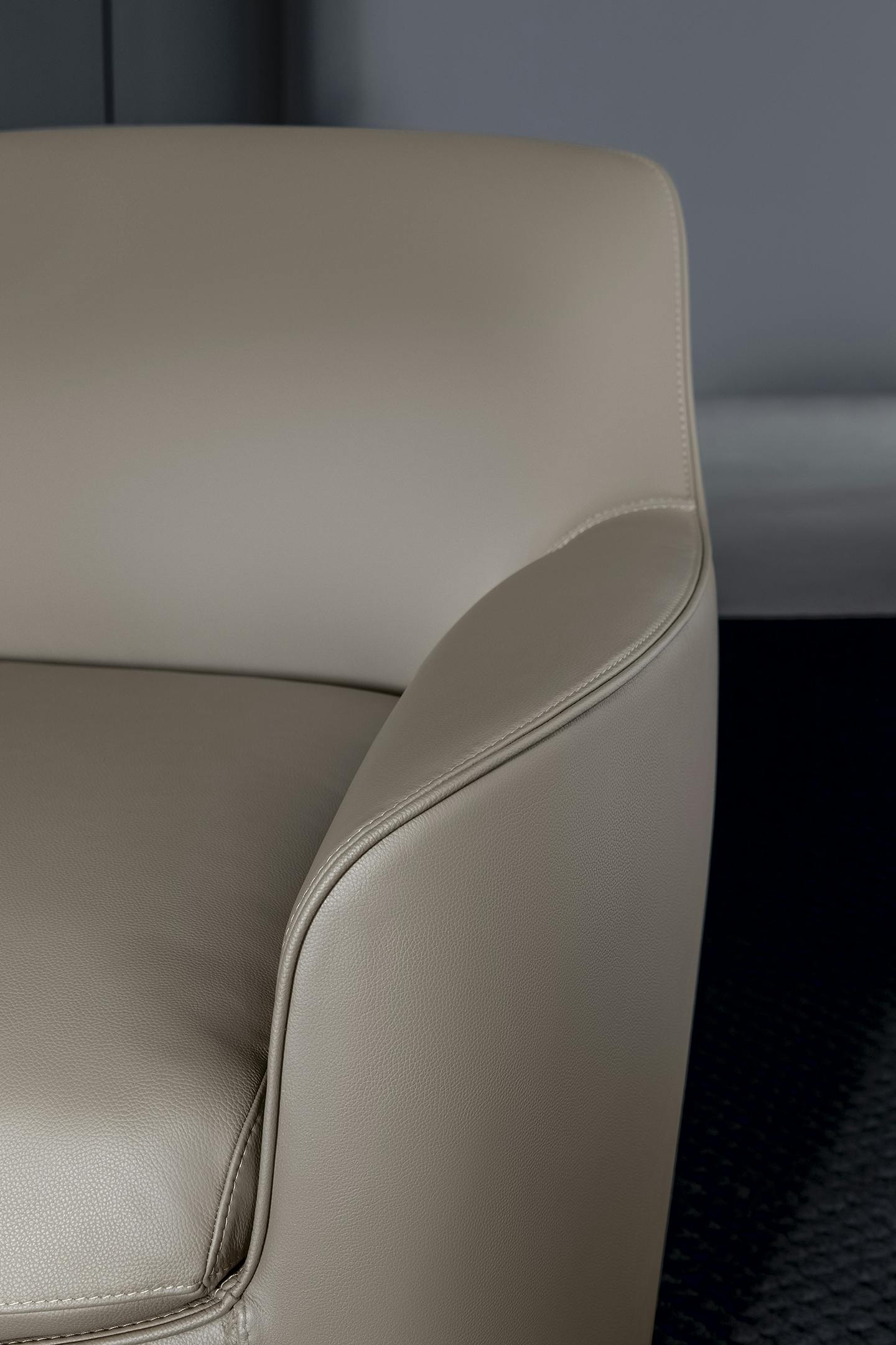 Кожаное кресло с подлокотниками BONALDO KITAI ARCH-00145021 - Вид №2