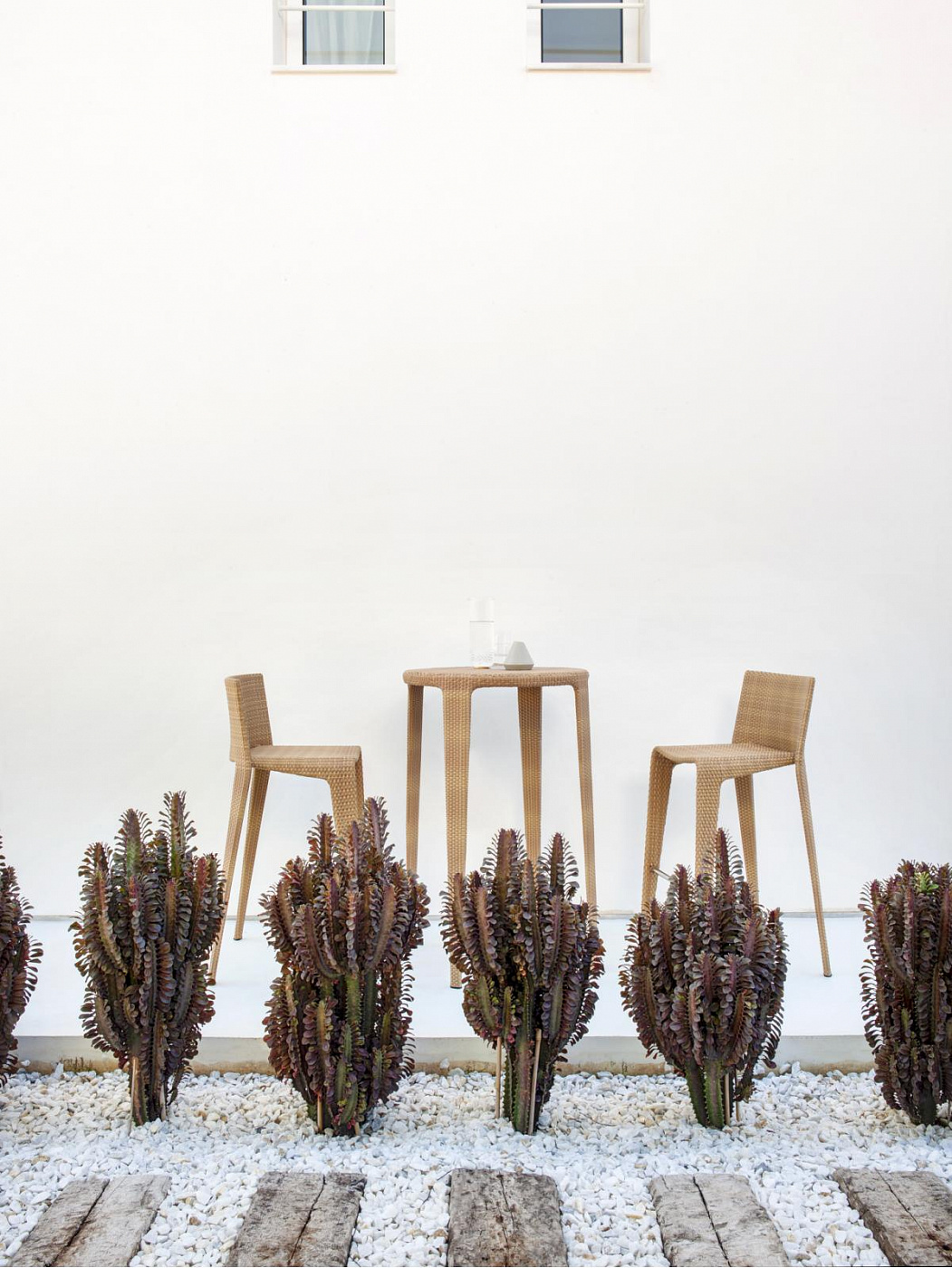 107169 Высокой столик U Ø 65 см Point "U" POINT1920 