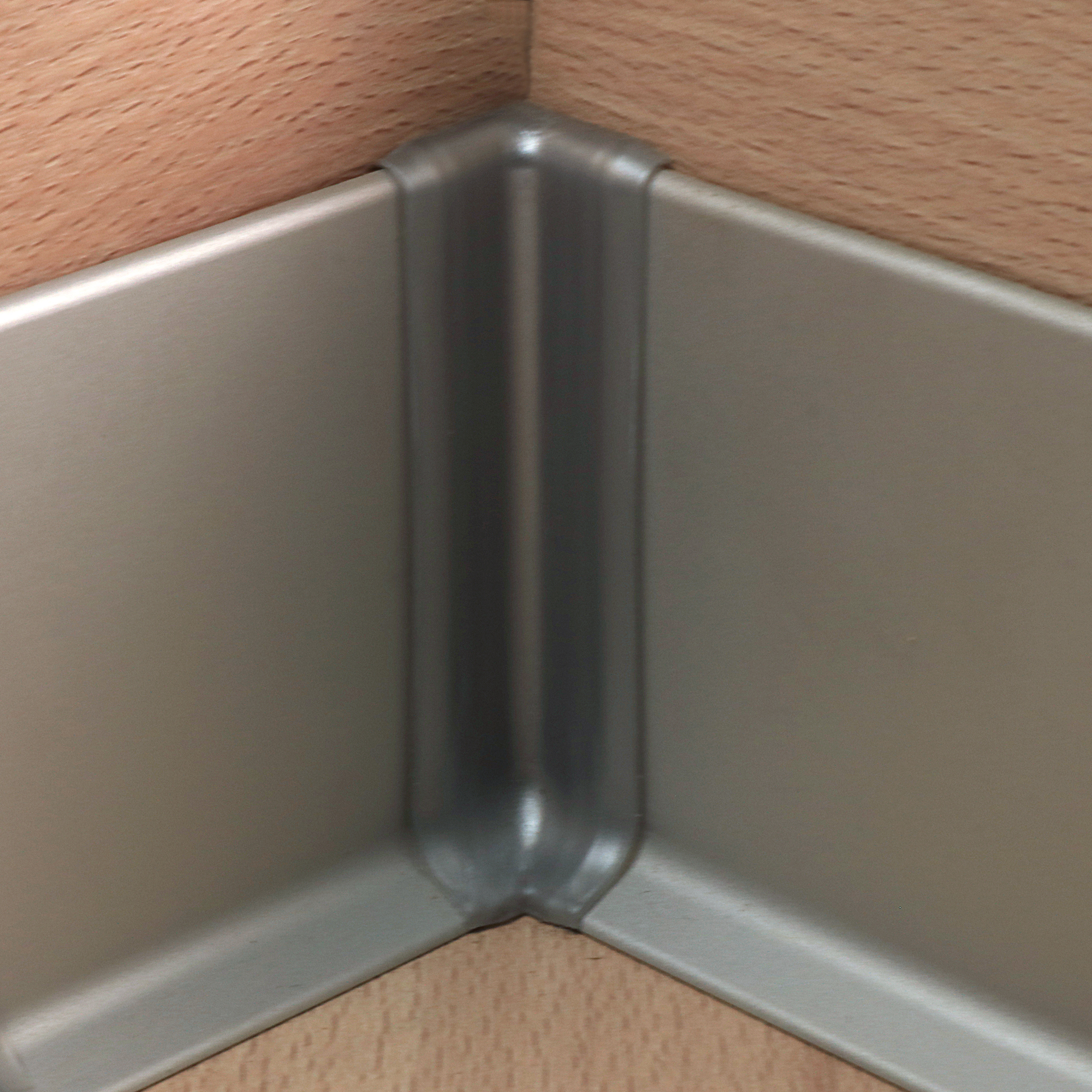 86271443 Угол для плинтуса внутренний «Серебро», высота 60 мм, 2 шт. STLM-0067489 Santreyd  - Вид №3