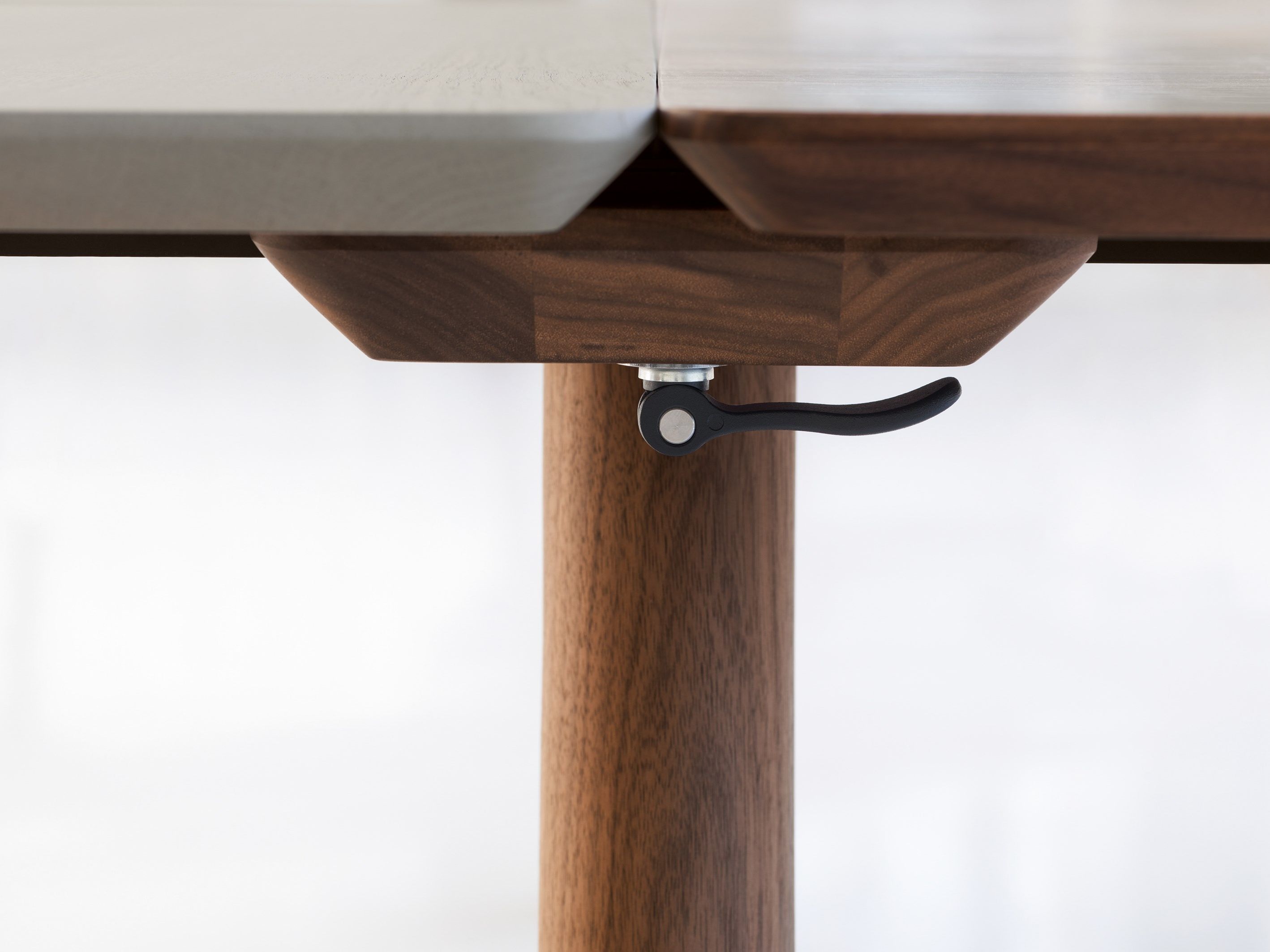 Секционный стол из массива дерева ZEITRAUM ARCH-00047819 - Вид №7