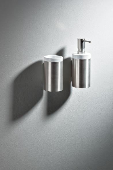 162.06.110XA Дозатор мыла с держателем HEWI Spenderprodukte  - Вид №2