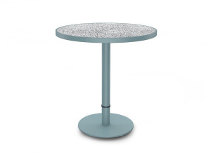 Круглый садовый стол из натурального камня