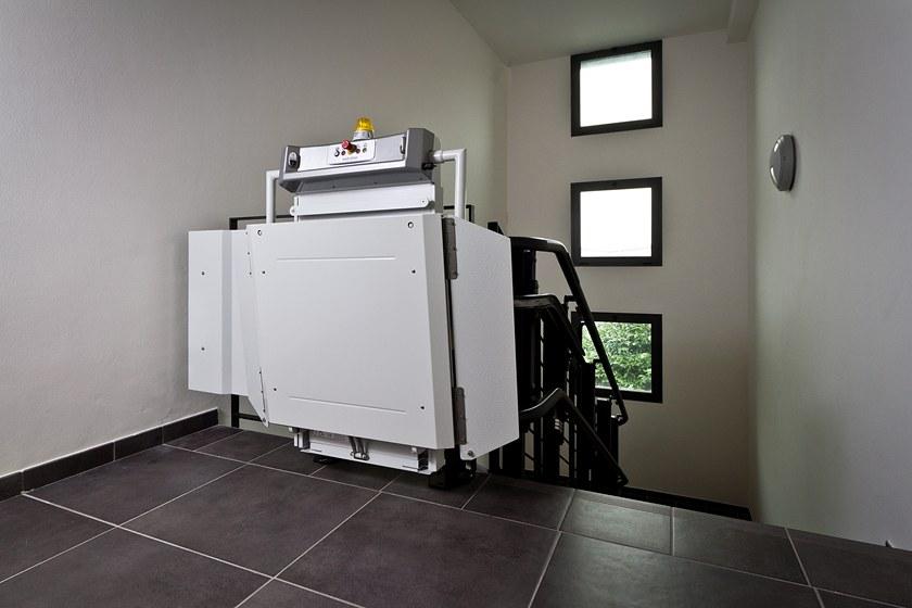 KONE Лестничный подъемник с платформой Kone motus sun-id-1482722 - Вид №5