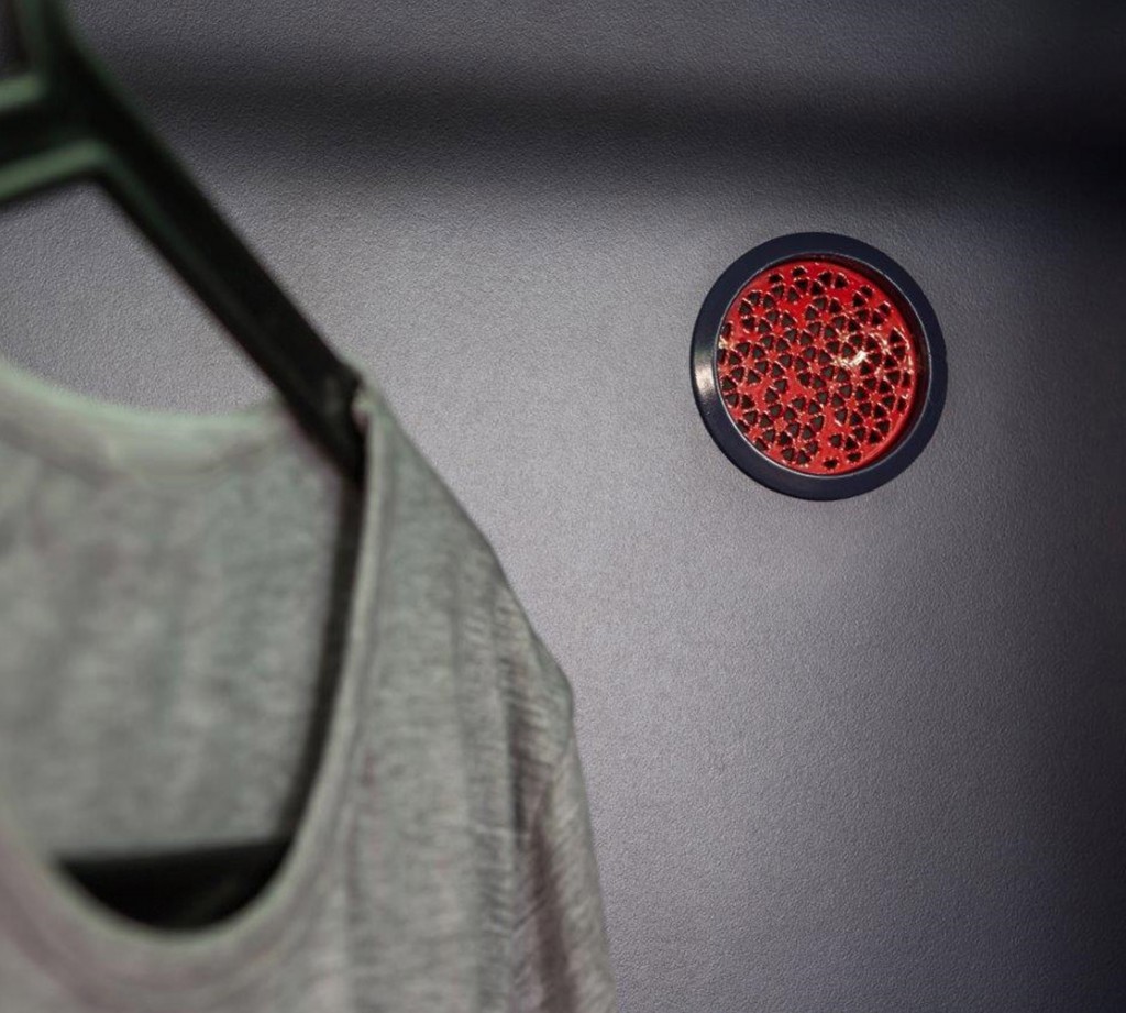 Шкаф распашной двухдверный бежевый Trio CILEK TRIO 00-3832150 Бежевый;серый Santreyd - Вид №6