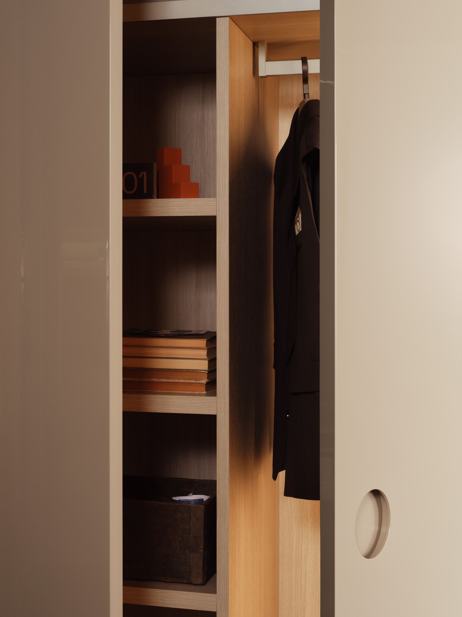 Деревянный шкаф Lema EKLISSY ARCH-00087730 - Вид №3