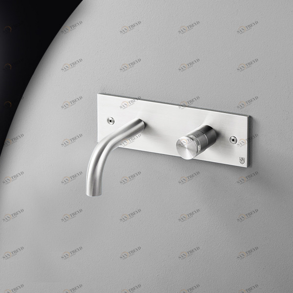 Смеситель для раковины HIRO HIR20L серебристый глянцевый Radomonte