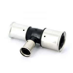 Тройник пресс PVDF HENCO 40х20х32