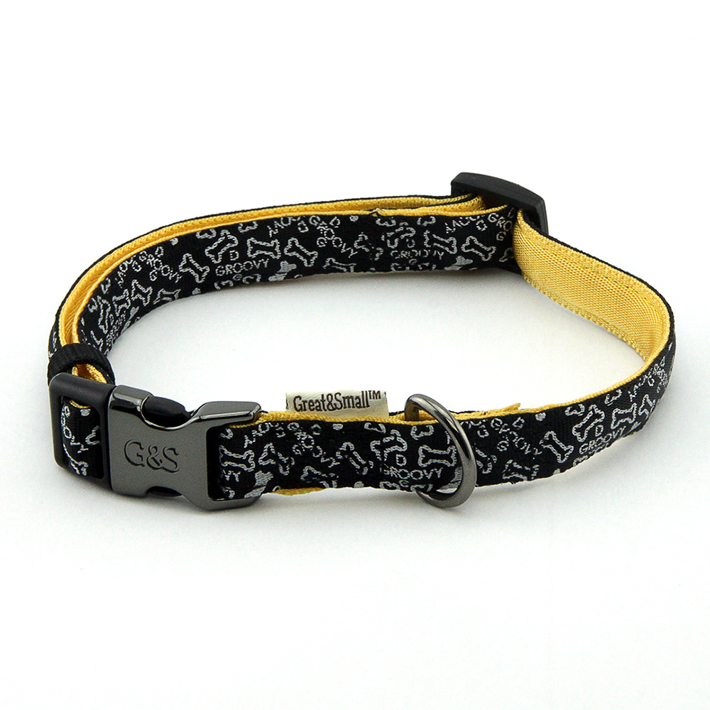 ПР0043549 Ошейник для собак с принтом косточки 15х300-450мм нейлон черный Great&Small 