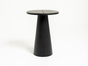 Тумбочка / журнальный столик из дуба