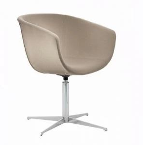 Segis Мягкое кресло с 4-мя спицами Derby