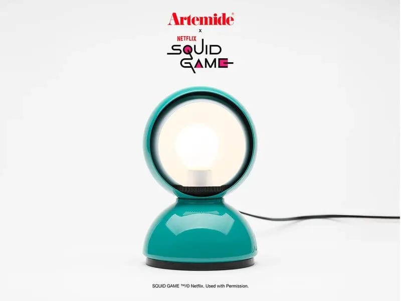 Окрашенная металлическая настольная лампа Artemide затмение ARCH-00046967