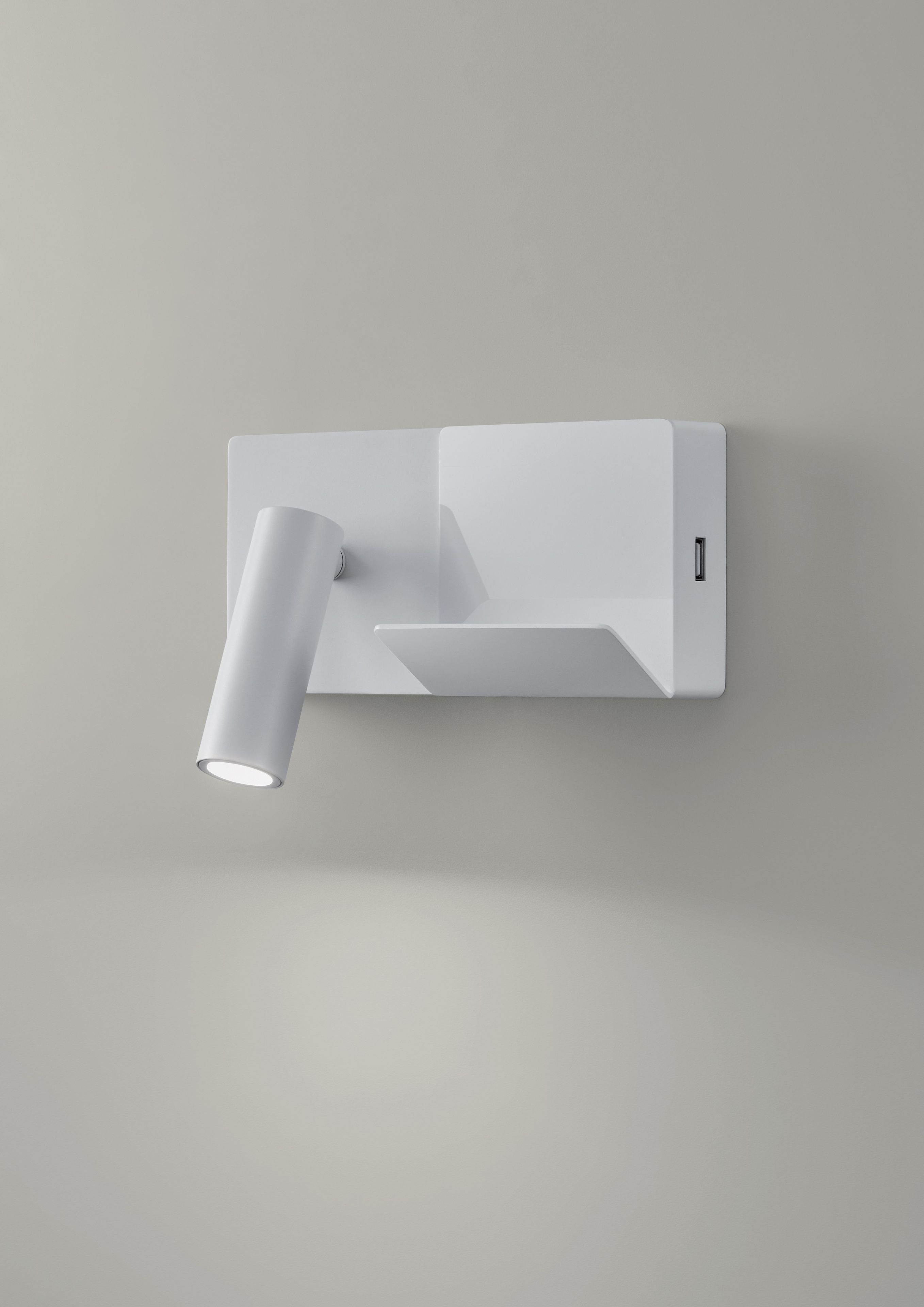 Алюминиевый регулируемый светодиодный настенный светильник с USB-разъемом LedsC4 Elamp ARCH-00065297 - Вид №3