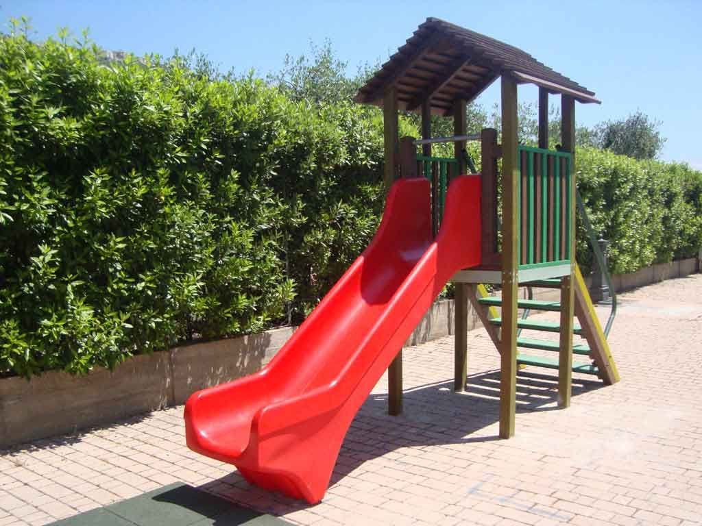 Рециркулированная пластиковая игровая структура EUROCOMITALIA TORRE SCIVOLO ARCH-00069867 - Вид №1