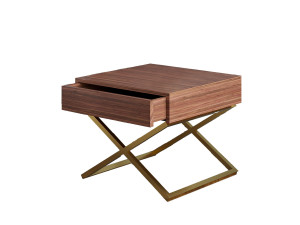 Деревянная тумбочка