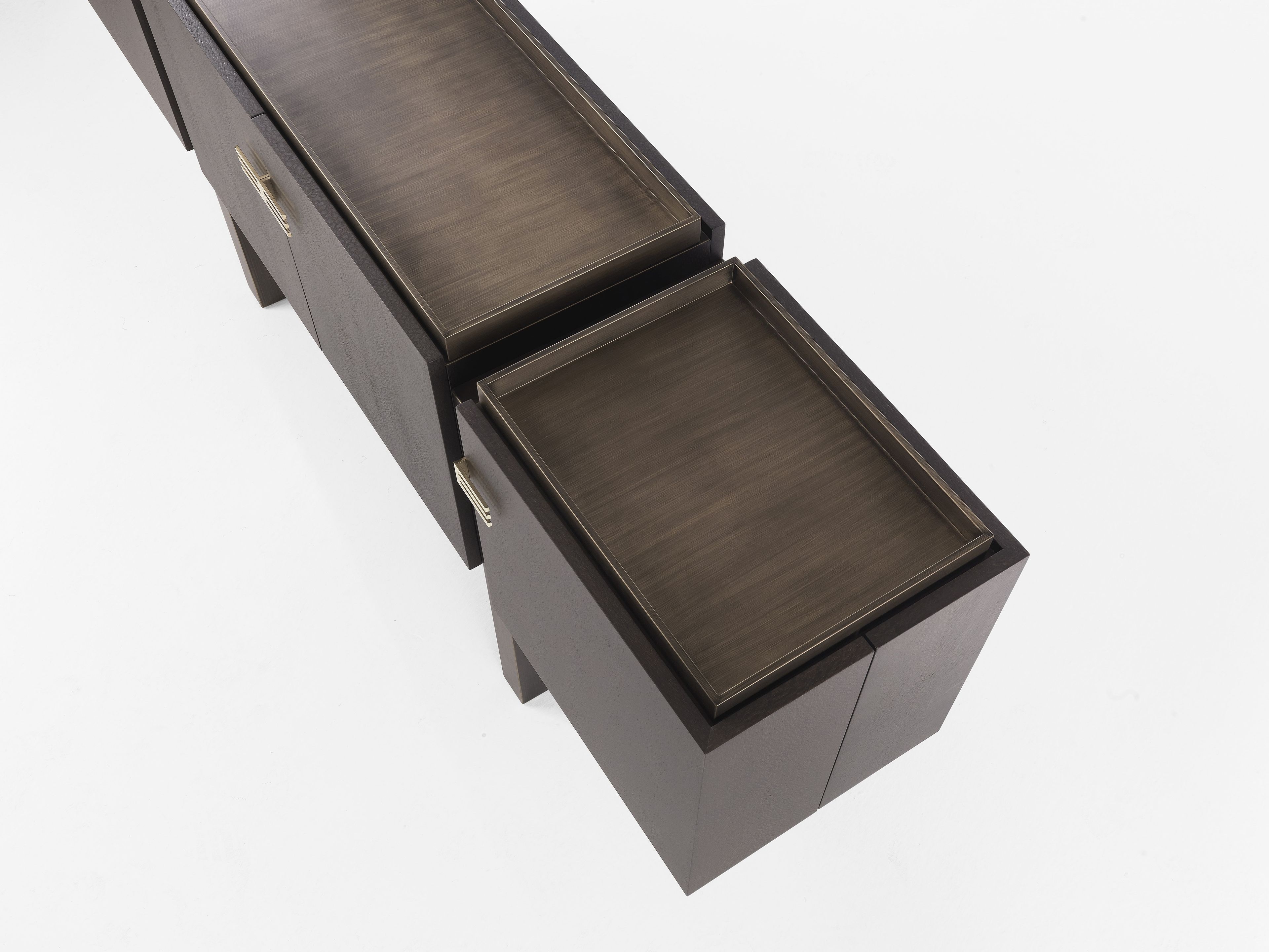 Деревянный шкаф с распашными дверями ETRO Home Interiors Rajan ARCH-00057682 - Вид №6