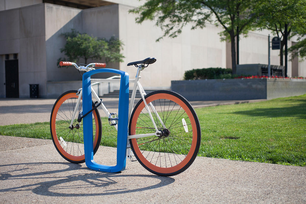 FSRT119 Крепление для велосипеда Twist  Forms-surfaces  - Вид №1