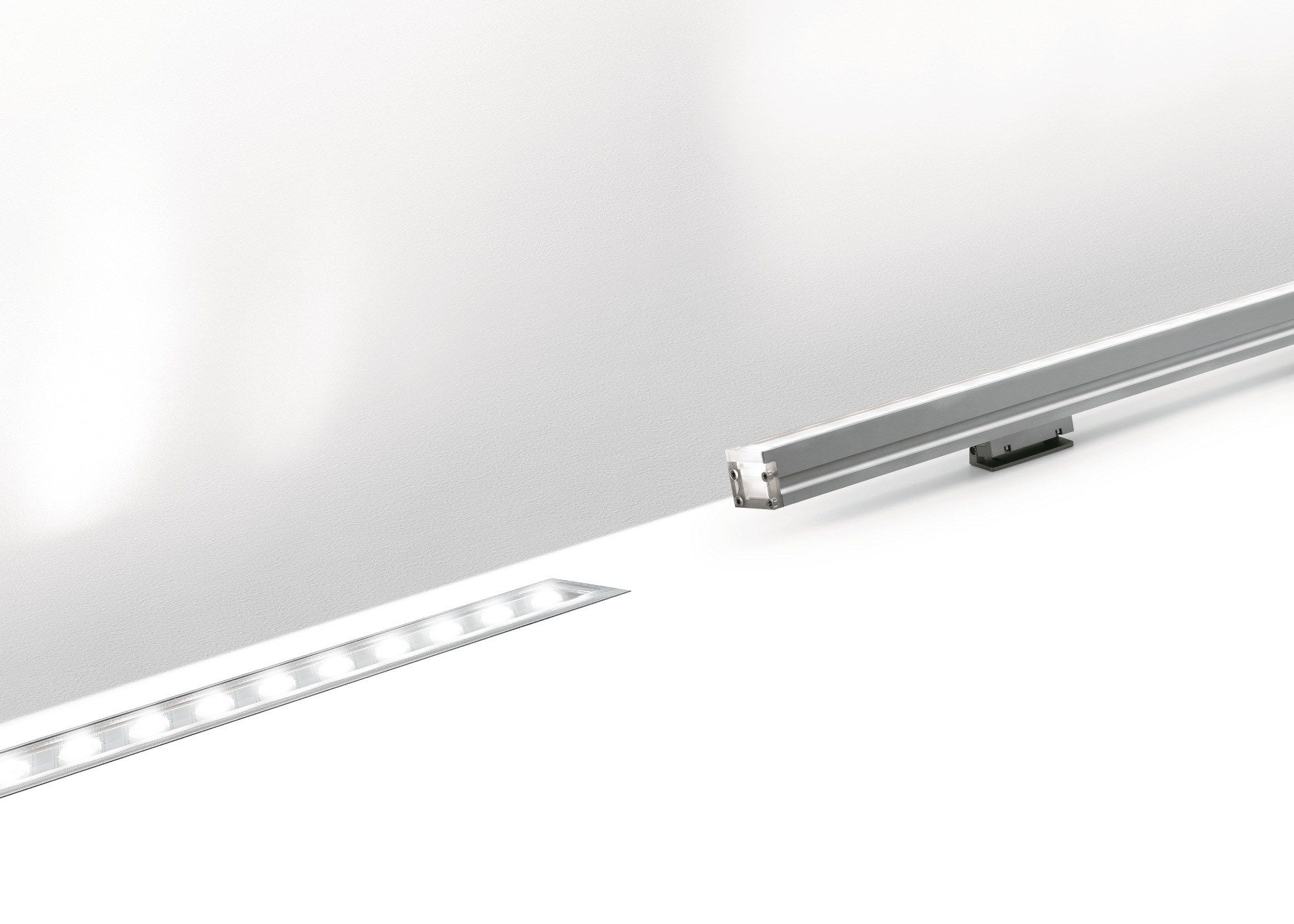 Наружный экструдированный алюминиевый напольный светодиодный бар Artemide LineaLed ARCH-00007093 - Вид №1