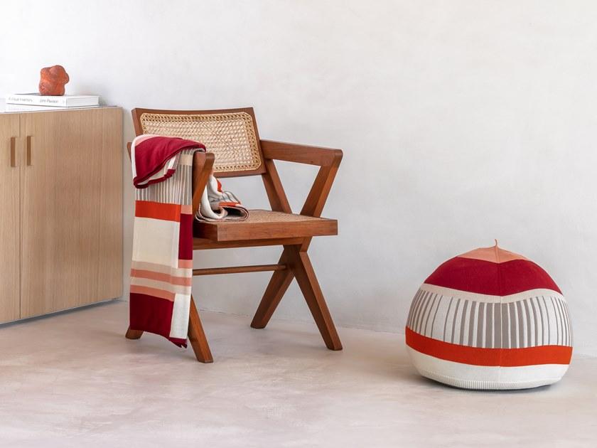 Casalis Мягкий пуф из шерсти мериноса Velden sun-id-1364236 - Вид №1