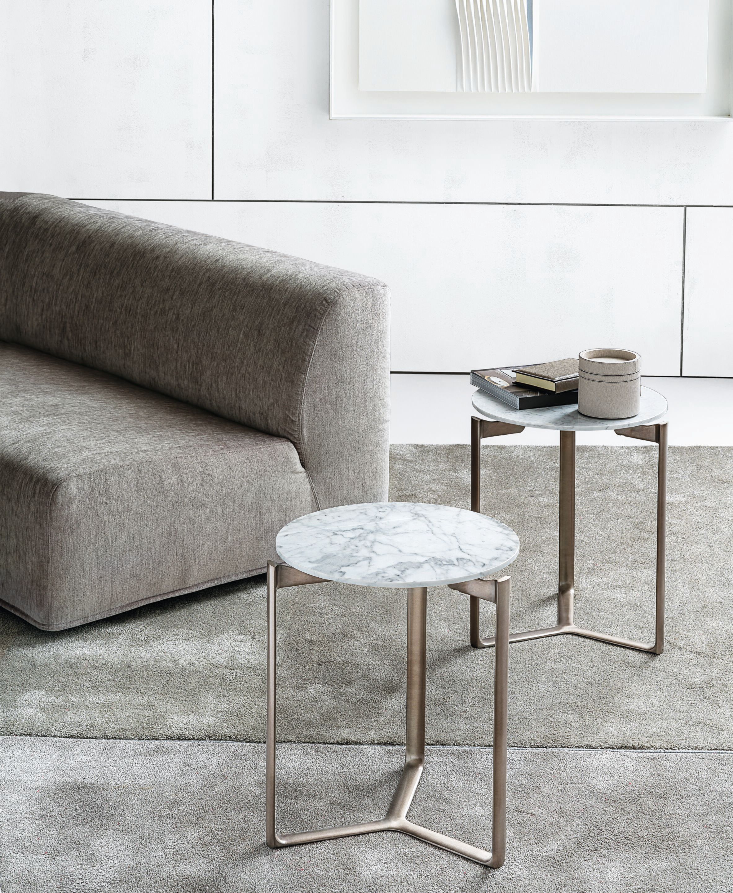 Круглый мраморный журнальный столик с металлическим каркасом Casamilano Arne ARCH-00047828 - Вид №1