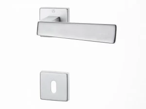 GHIDINI Ручка Zamak на розетке с накладкой