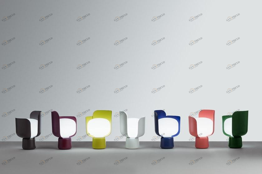 FontanaArte Настольная лампа из полиэтилена sun-id-1516587