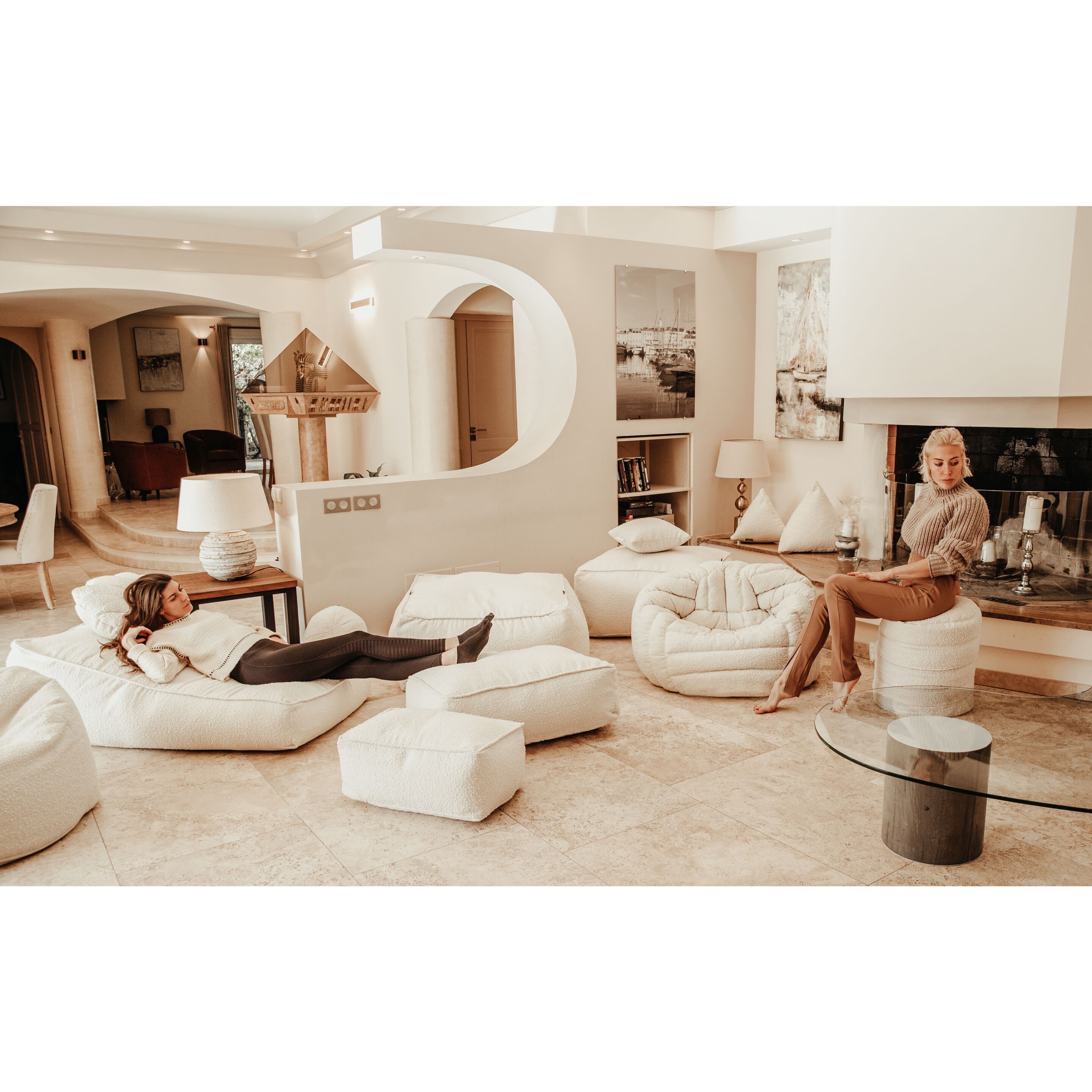 Шерстяная однотонная квадратная подушка MX HOME буклет ARCH-00111818 - Вид №2