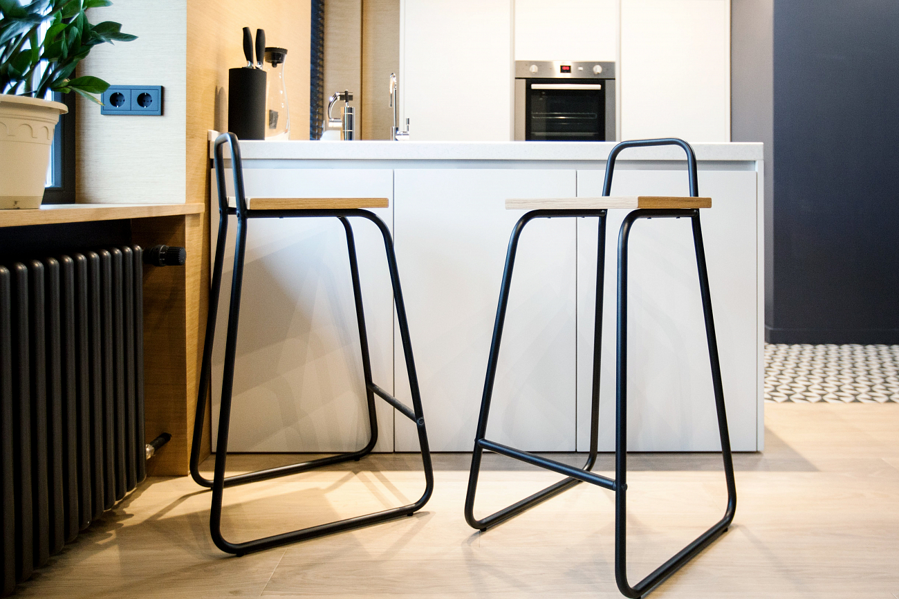 Барный стул с деревянным сиденьем темно-коричневый Bauhaus WOODI  00-3966248 Коричневый  - Вид №2