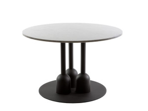 Круглый стол для контракта