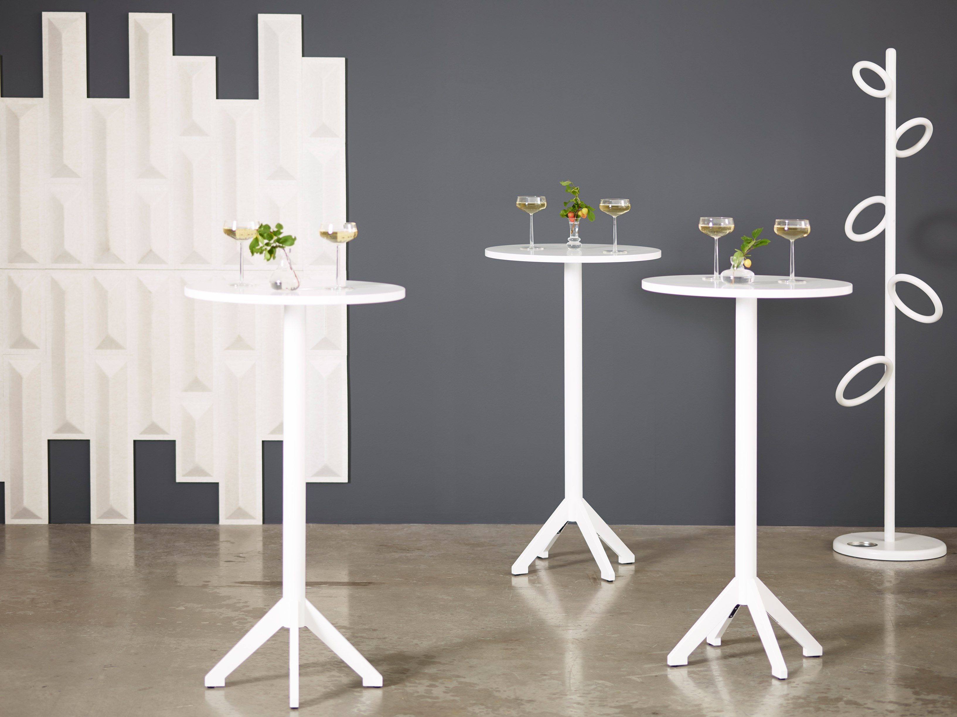 Высокий круглый стол Karl Andersson LOCUS ARCH-00004135 - Вид №1