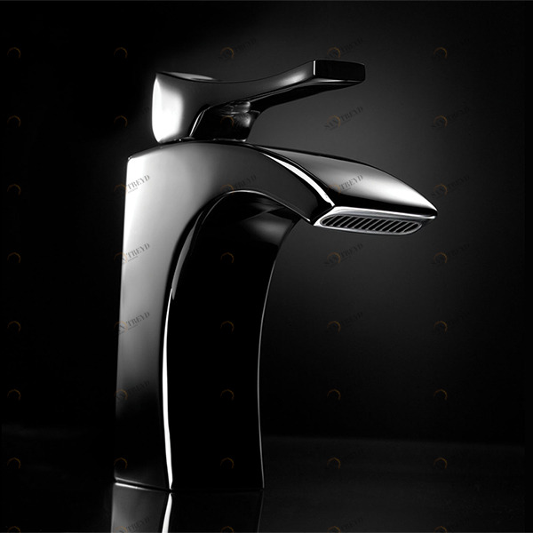 Однорычажный смеситель для раковины с клапаном клик-клак 58.004C MAIER SKIP 58004C