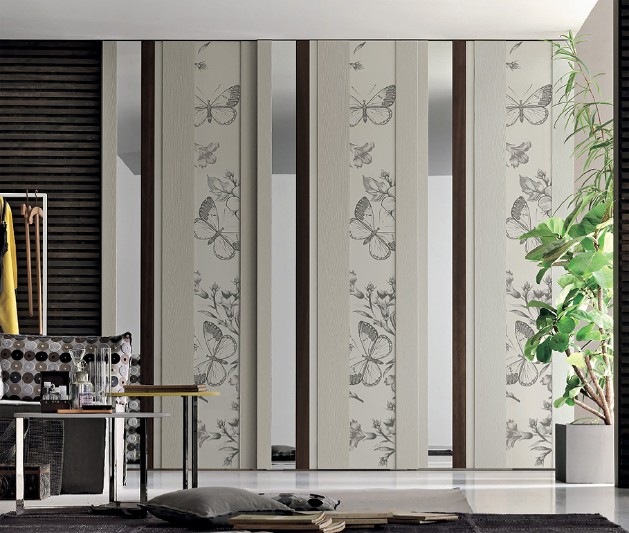 Шкаф STRIKE TOMASELLA 528 Logica