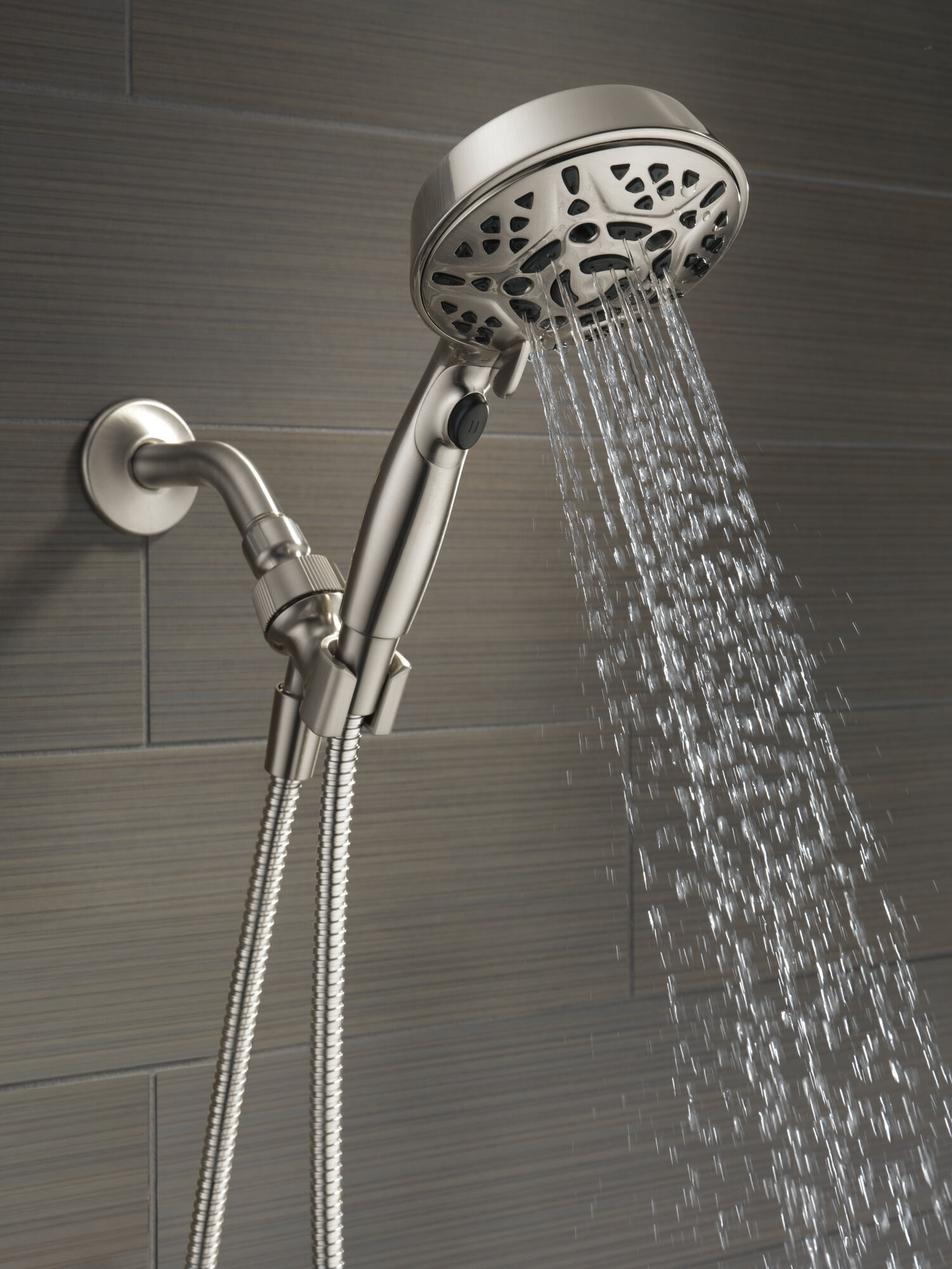 75716SN H2Okinetic Ручной душ с 7 настройками Delta Faucet Universal Showering Сатин никель  - Вид №6