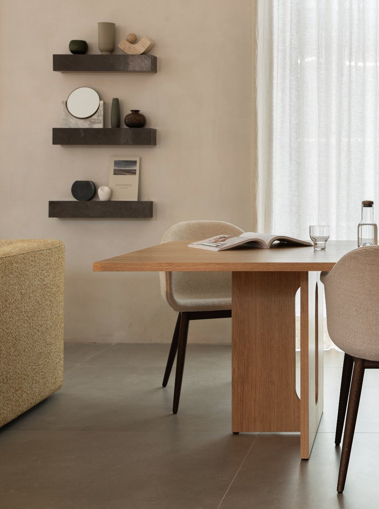 5709262050451 Обеденный стол Androgyne, прямоугольный LuceLight  - Вид №1