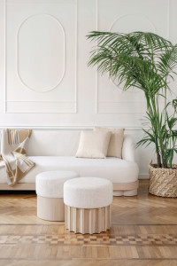 Круглый пуф из ткани