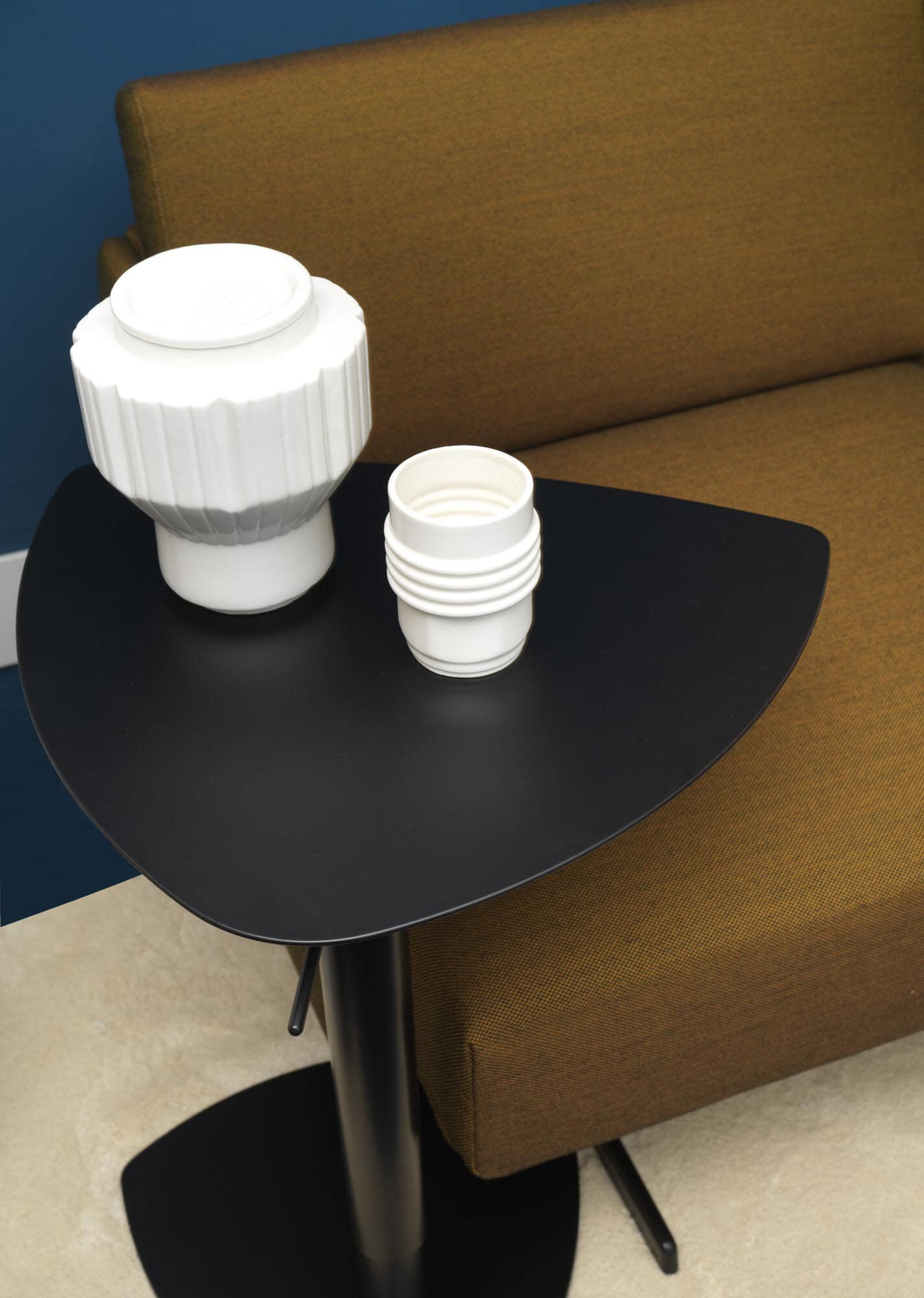 Регулируемый по высоте треугольный стол для сервировки SITIA REGOLO ARCH-00044028 - Вид №4