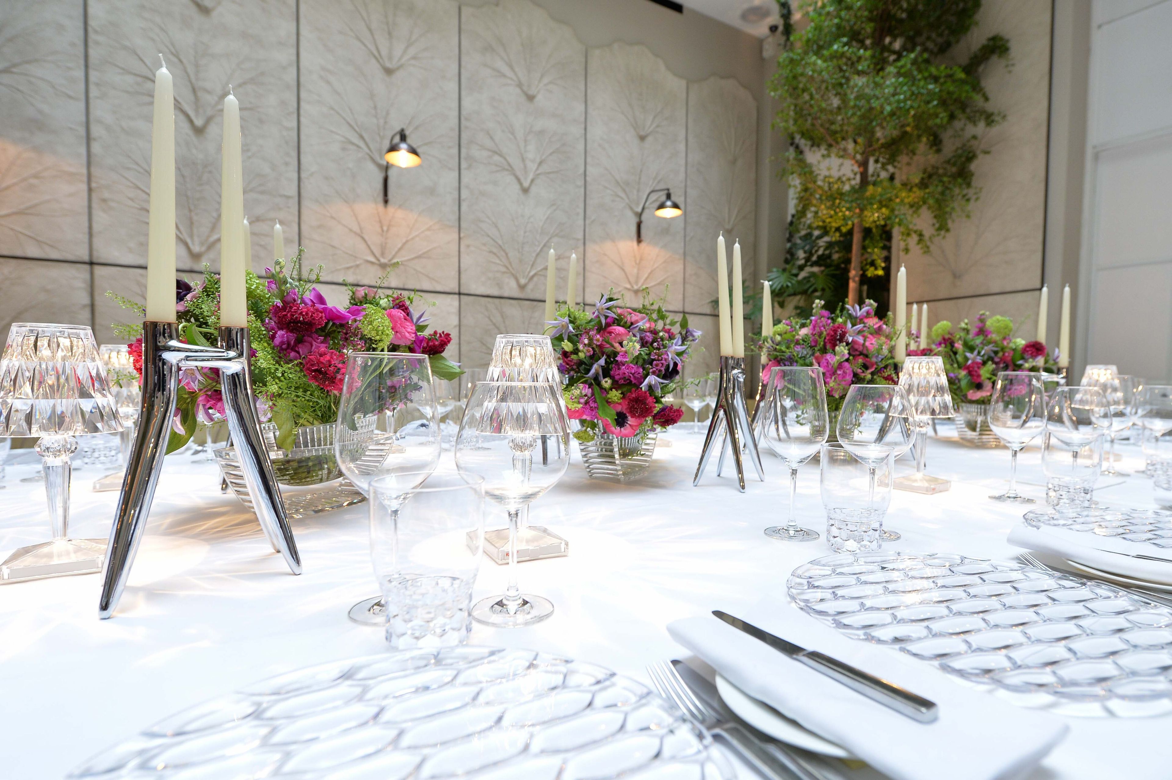 Алюминиевый подсвечник Kartell ABBRACCIAIO ARCH-00031181 - Вид №6