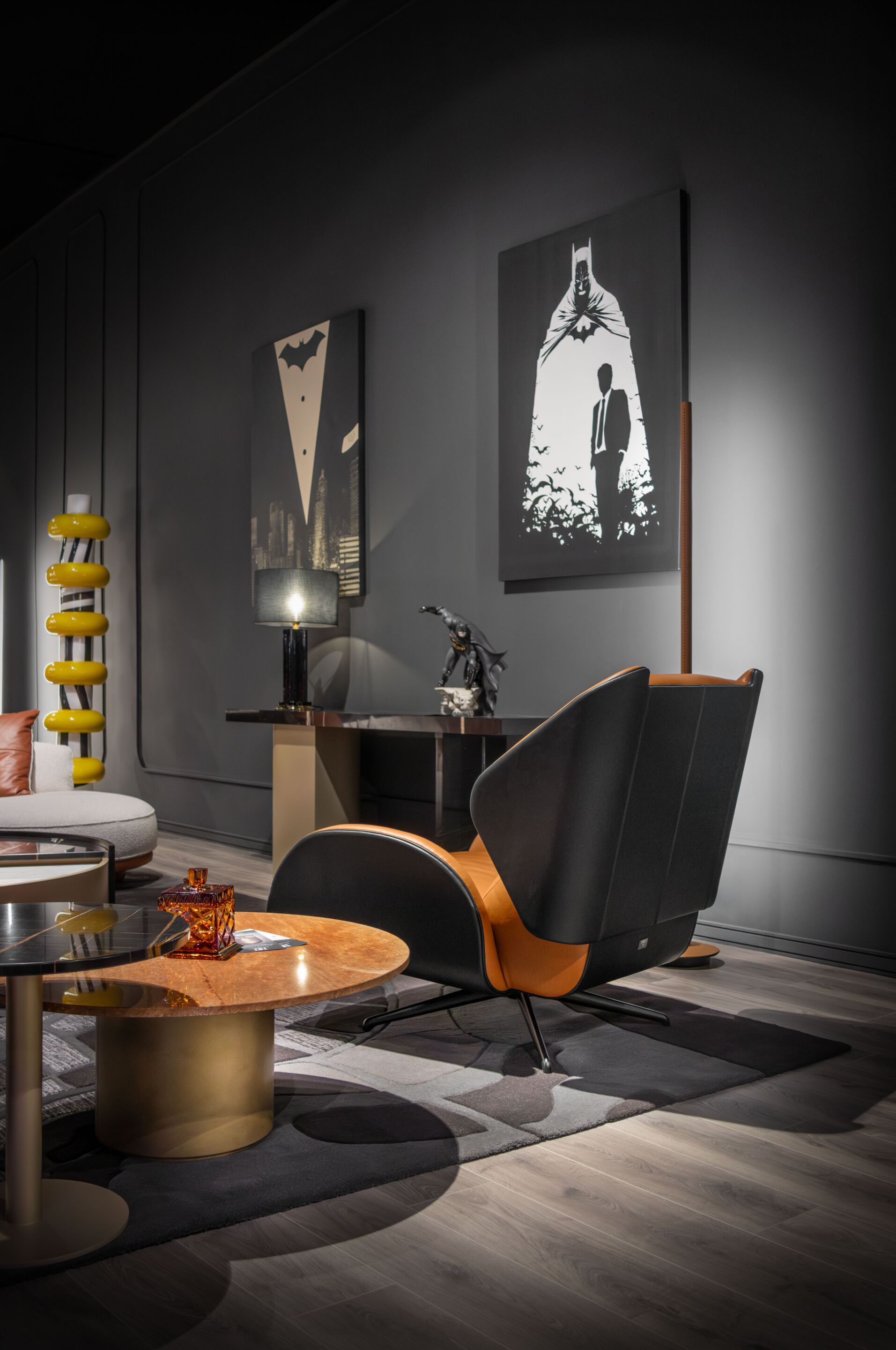 Кожаное кресло с подлокотниками Wayne Enterprises Home Collection WE-015 ARCH-00125778 - Вид №12