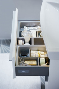 47347 Световая планка IFO Sense для ящиков, W = 1200 мм, для двух ящиков