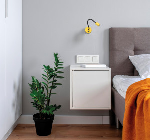 Регулируемый светодиодный настенный светильник