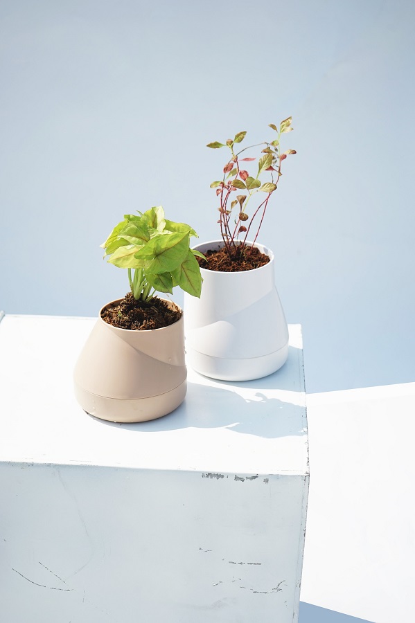 Горшок цветочный Hill Pot, большой, белый Qualy QLX20002WH - Вид №1