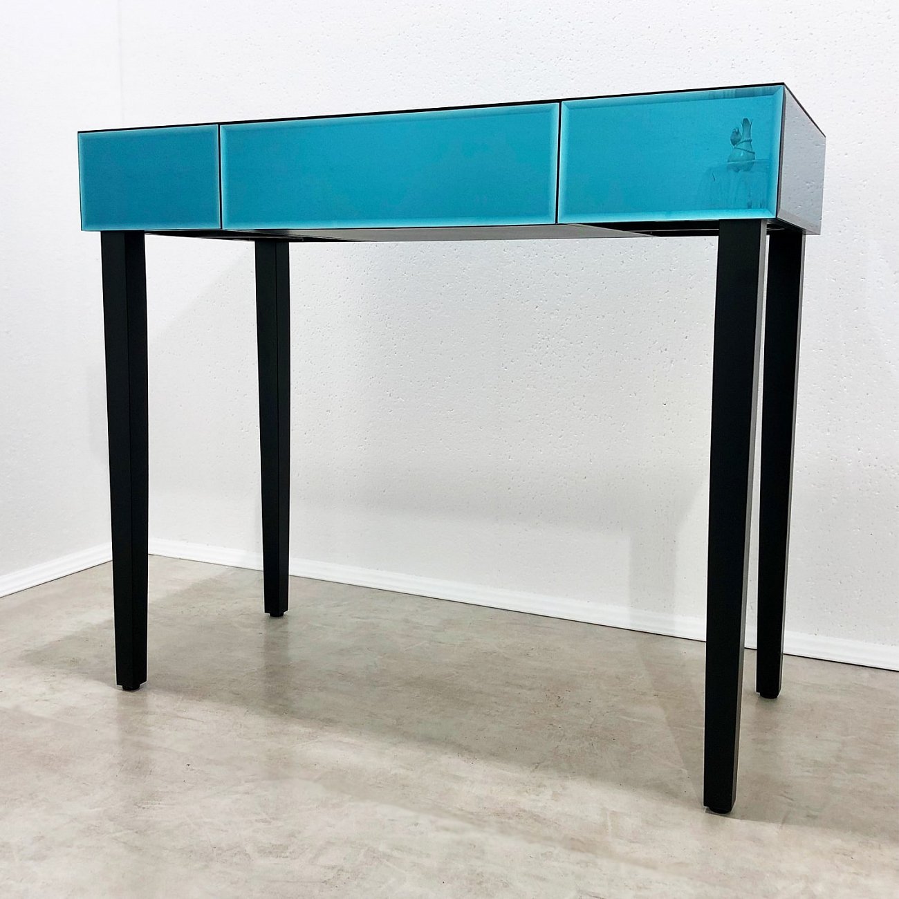 Консоль зеркальная синяя с ящиком и черными ножками "Грэйс" GRAUM  304040 Зеркальный;синий  - Вид №4