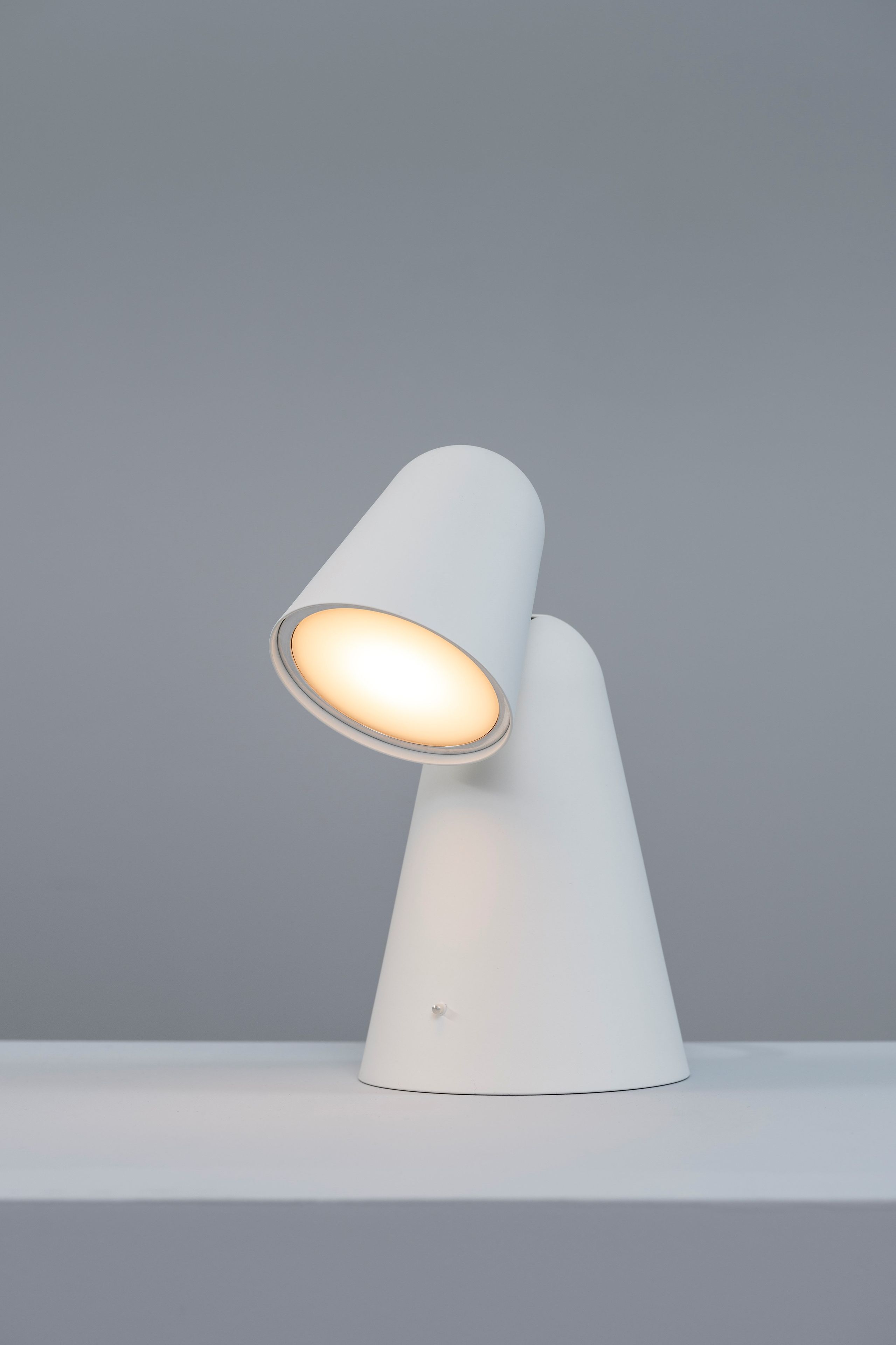 Алюминиевая регулируемая светодиодная настольная лампа Formagenda Peppone ARCH-00142114 - Вид №12