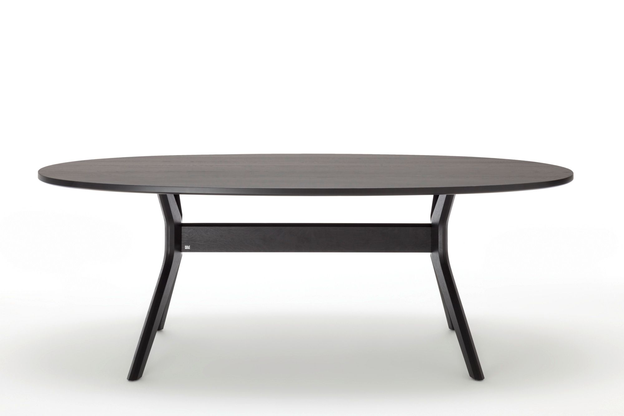 Овальный деревянный обеденный стол Rolf Benz ROLF BENZ 965 ARCH-00004953 - Вид №1