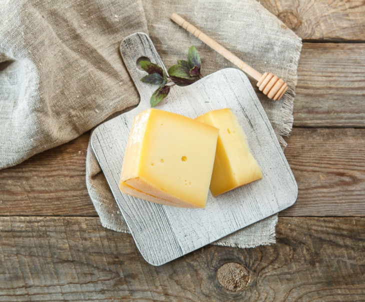 1660 Сыр "Медовый" Вкусляндия 