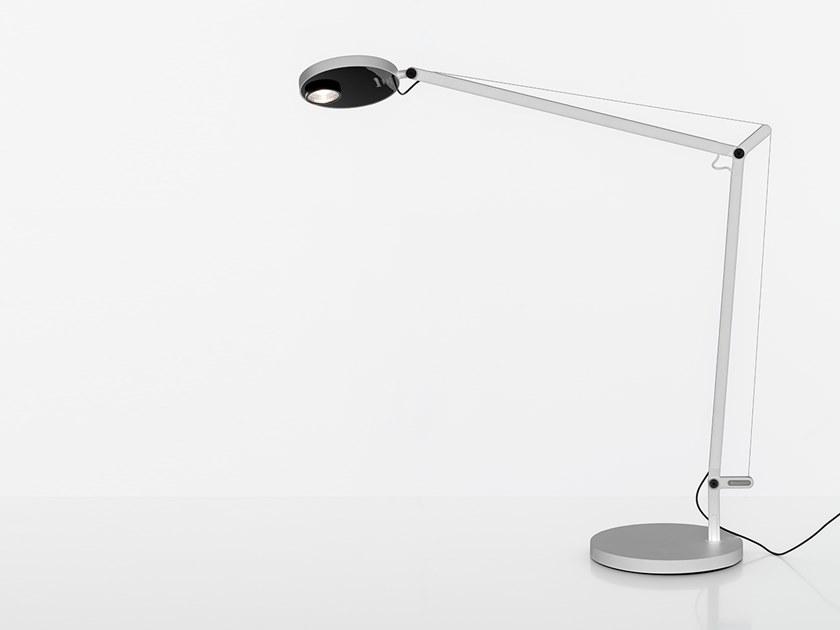 Artemide Настольная лампа регулируемого прямого света Demetra sun-id-1507679 - Вид №1