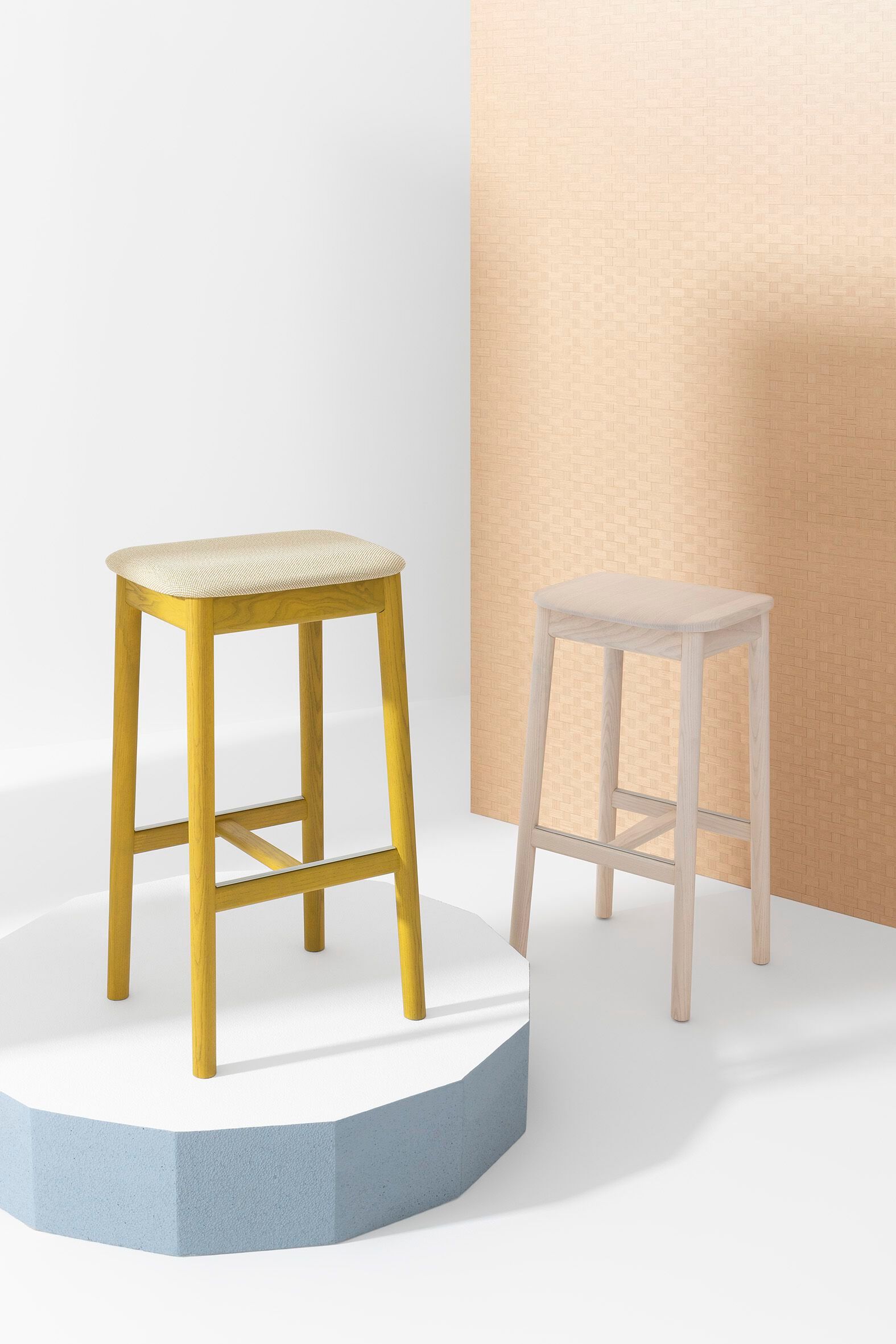 Высокий стул из ясеня с подставкой для ног Billiani ARCH-00079570 - Вид №1