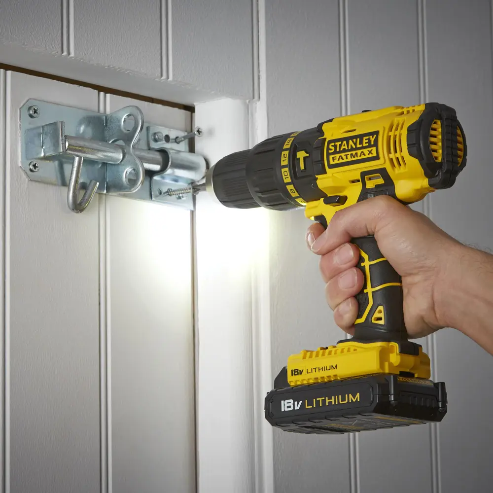 Дрель-шуруповерт аккумуляторная ударная Stanley Fatmax FMC626C2S, 18 В Li-ion 2х1.3 Ач STLM-2121399 - Вид №8