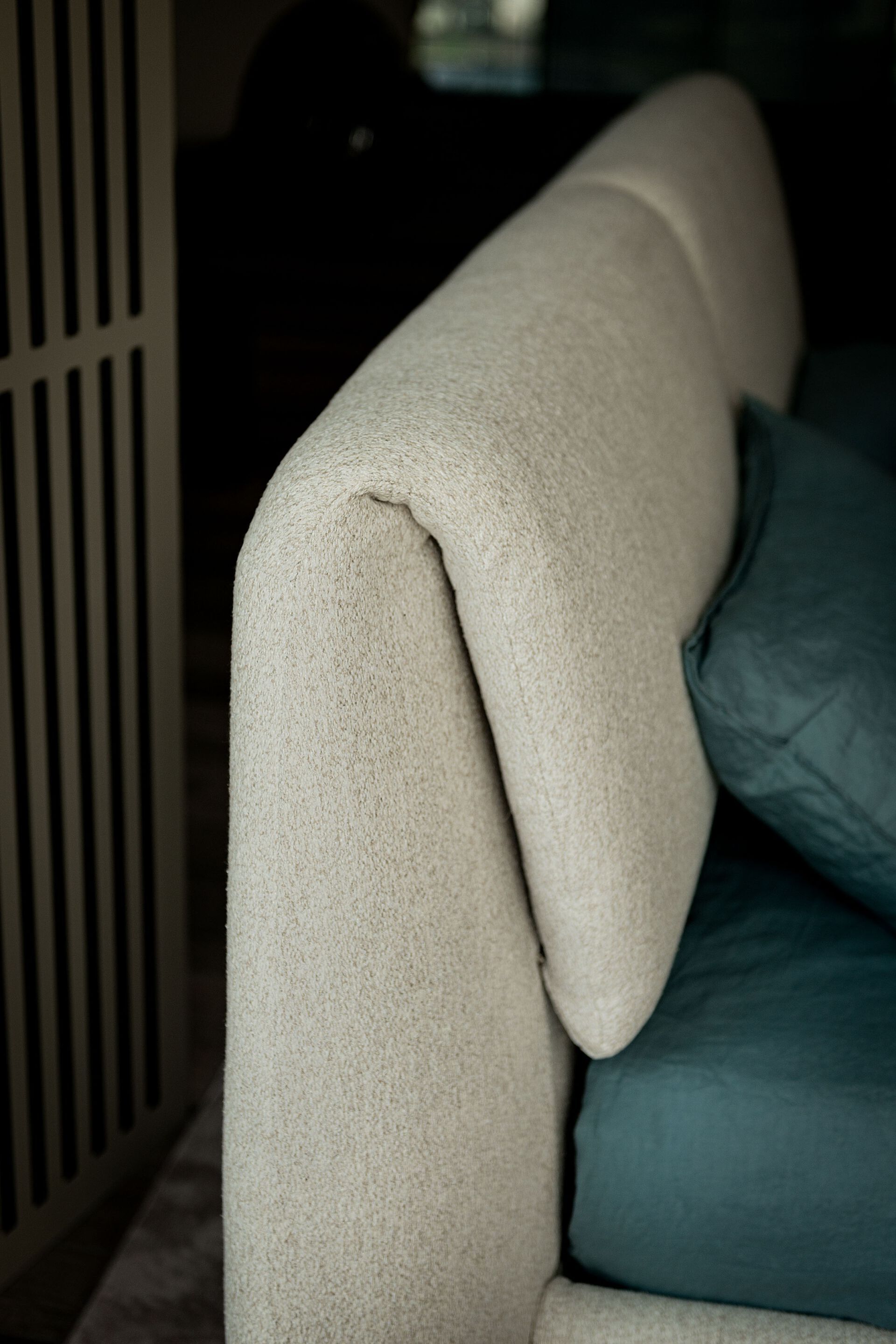 Двуспальная мягкая кровать из ткани Cattelan italia SIMON ARCH-00103324 - Вид №3