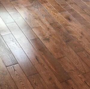 Массивная доска GreenLine Solid Леон Дуб Рустик с брашью (Текстурированная) 400-1400х120 мм.